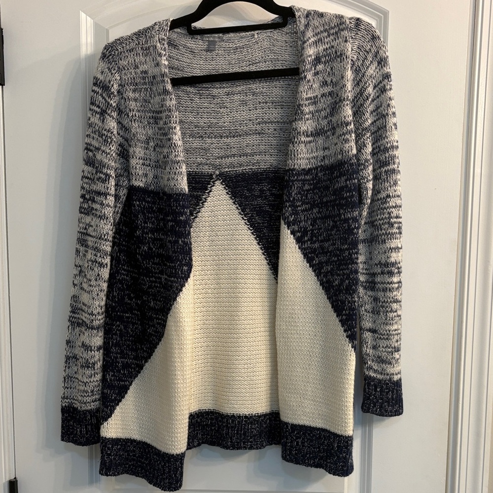 Charlotte Russe Navy and Cream Geometric Cardigan